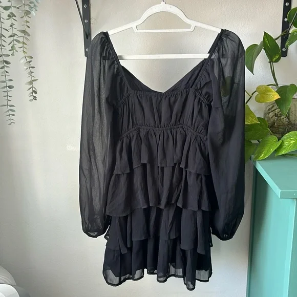 A&F - BLACK RUFFLE DRESS - Picture 8 of 13